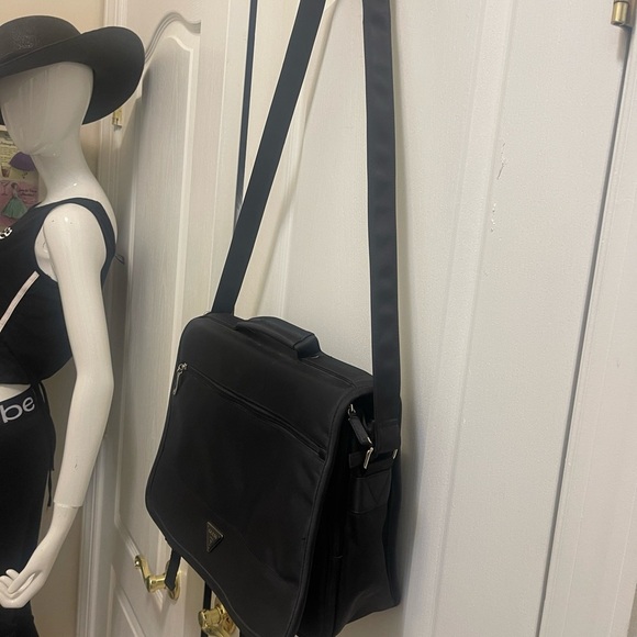 GUESS Black Nylon Exterior Laptop Bags in new conditions - Picture 3 of 16